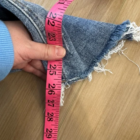 Kut from the Kloth Rachael Fab Ab Mom Jeans High Rise Distressed Raw Hem Sz 4 - Picture 10 of 13